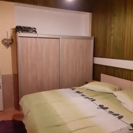 Apartments And Rooms Knez-3